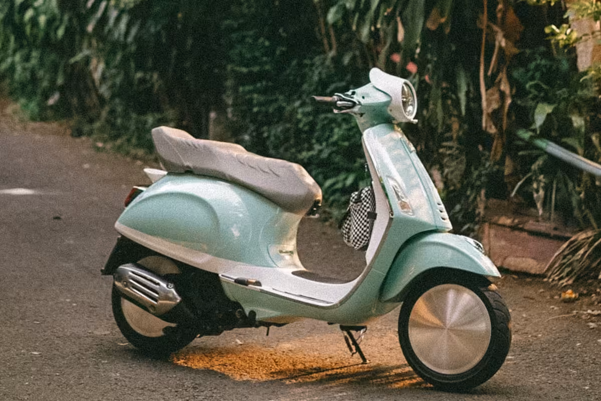 Personalized monogram Vespa seat design